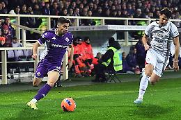 Il Cagliari passa al "Franchi": 2-1 contro la Fiorentina