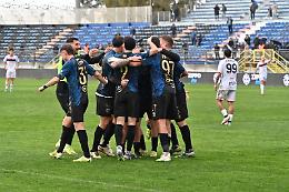 Il Latina non si ferma pi&ugrave;: secco 2-0 al Foggia