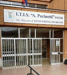 Caso Mendico, la Gilda difende docenti e dirigente del Pacinotti: &laquo;No alla caccia al colpevole&raquo;