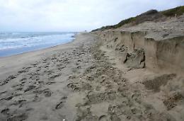 Difesa della costa, la Regione Lazio frena il progetto di Latina