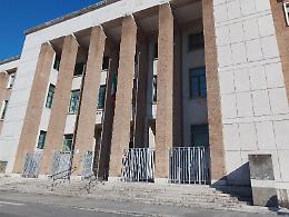 Truffa in danno dello Stato, a giudizio il consulente Raffaele Russo. Atti falsi per avere il bonus covid