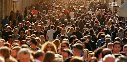 Ecco l&rsquo;esercito dei single: in provincia si  vive da soli