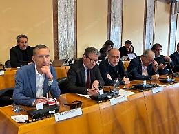 Consiglio infuocato, Forza Italia alza i toni e critica gli assessori: &ldquo;Non siamo contro, ma vogliamo rispetto&rdquo;
