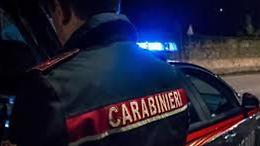 Agguato nella notte a Pontinia, 19enne inseguito e colpito da un gruppo di incappucciati