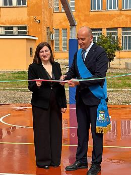Latina, inaugurata la riqualificazione delle aree esterne dell&rsquo;Istituto Vittorio Veneto