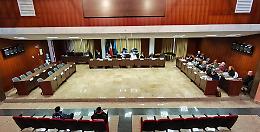 Sfiducia flop a Cisterna: la minoranza ritira la mozione contro il sindaco Mantini