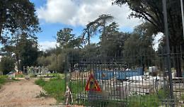 Vincoli a cantiere aperto e una nuova variante, un parco in panne