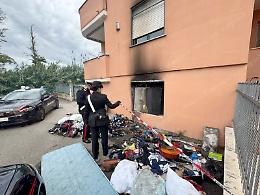 Arrestato per il raid di fuoco in casa, inchiodato dagli abiti bruciati e dall'auto