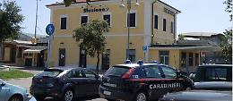 Si aggirava con un taglierino e un coltello vicino alla stazione ferroviaria: denunciato un diciottenne