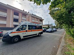 Uccise il padre a coltellate: dai disagi ai ricoveri