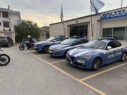 Sperona l'auto della Polizia durante la fuga, arrestato un uomo a Formia