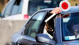 Un ricercato arrestato in citt&agrave;, alla polizia ha fornito un'identit&agrave; falsa