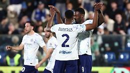 L'Inter rimonta a Como il 2-0 iniziale e vede lo scudetto