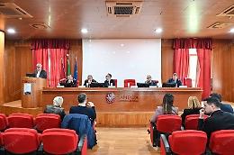 &laquo;L&rsquo;intelligenza artificiale aiuta e potenzia, ma non sostituisce&raquo;