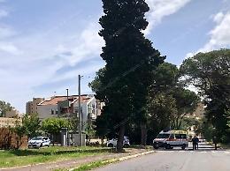 Latina, investita all&rsquo;incrocio di via Zanetti: donna in condizioni gravissime