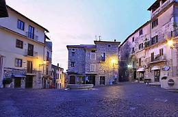 Commercio ambulante: il centro storico diventa off limits