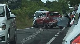 Incidente: auto tamponata da un tir, a bordo anche un minorenne
