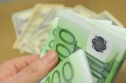 Compra mascherine con soldi falsi