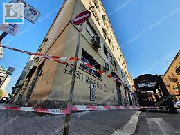 Ancora problemi in zona pub, cadono calcinacci: chiuse tre attività