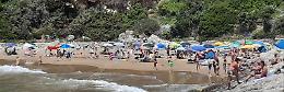 Controlli e prenotazione in spiaggia, si parte con la App