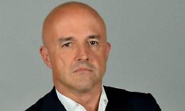 La disinformazione che mangia la verità, Nuzzi riscrive le regole