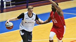 Benetti resta un altro anno alla Benacquista Latina Basket