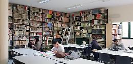 Biblioteca aperta tre giorni a settimana, gli studenti contestano i nuovi orari