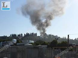 Bus avvolto dalle fiamme: paura questa mattina in paese