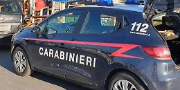 Va a sbattere contro un'auto, era positivo  alla cocaina: denunciato