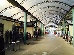 Mercatino di via Verdi, affidamento con bando. Ma la minoranza nutre dubbi