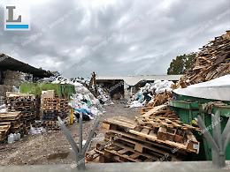 Depositi di rifiuti a rischio nella zona Caffarelli, via alla rimozione