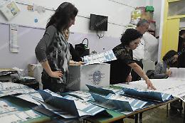 Referendum e Comunali, effetto Covid: scrutatori in fuga dai seggi
