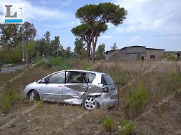Incidente all'incrocio tra via Sabotino e via Lunga: coinvolte due auto