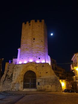 Il Comune di Formia aderisce all'iniziativa del Nastro Rosa