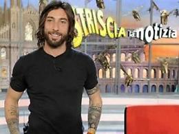 Blitz di Brumotti tra i pusher del Nicolosi: Striscia la Notizia a Latina