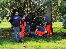 Dramma ai giardinetti, muore un sessantenne: si sospetta l'overdose
