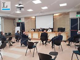 Coronavirus, onorevoli e consiglieri in visita alla Asl