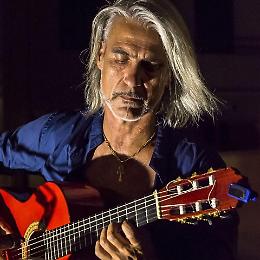 L'intimo viaggio del “lupo” Ascani: il 12 dicembre esce Lone Wolf