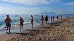 Il Bagno di Santo Stefano in "differita": il Covid non ferma la tradizione