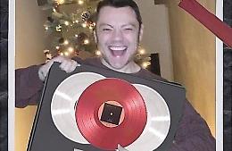 Triplo disco di platino per Tiziano Ferro