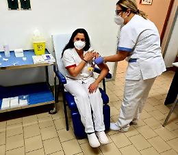 Coronavirus, iniziate le vaccinazioni all'ospedale Fiorini