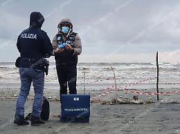 Cadavere a Foce Verde, è sempre più un giallo