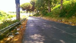Via Campana, sopralluogo del consigliere  Capolei: "Viabilità da potenziare"