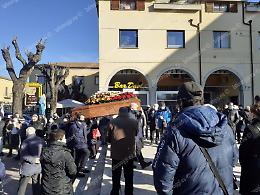 Centinaia di persone per l'ultimo addio a Lino Palladinelli