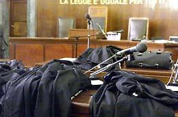 Palpeggiò la nipote, nonno finisce a processo