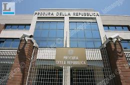 Abusi e molestie, il radiologo ascoltato dal gip: nega le accuse