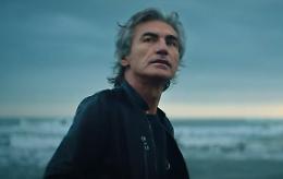 Il mare, il Nicolosi e piazza del Popolo: Latina protagonista nel video di Ligabue