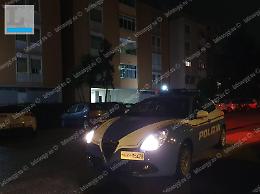 Spari in viale Kennedy, trovato il covo delle armi nascoste nel muro