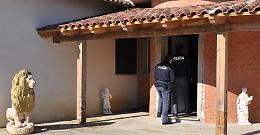 Sequestrate a Borgo San Michele una serie di villette del clan Di Silvio