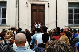 Asilo "Aldo Moro": ok ai lavori. Bimbi parcheggiati in sala mensa